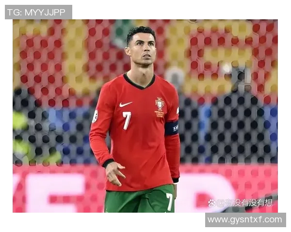 女生对足球明星的热爱与追逐背后隐藏的故事与情感探索 女生对足球明星的热爱与追逐背后隐藏的故事与情感探索